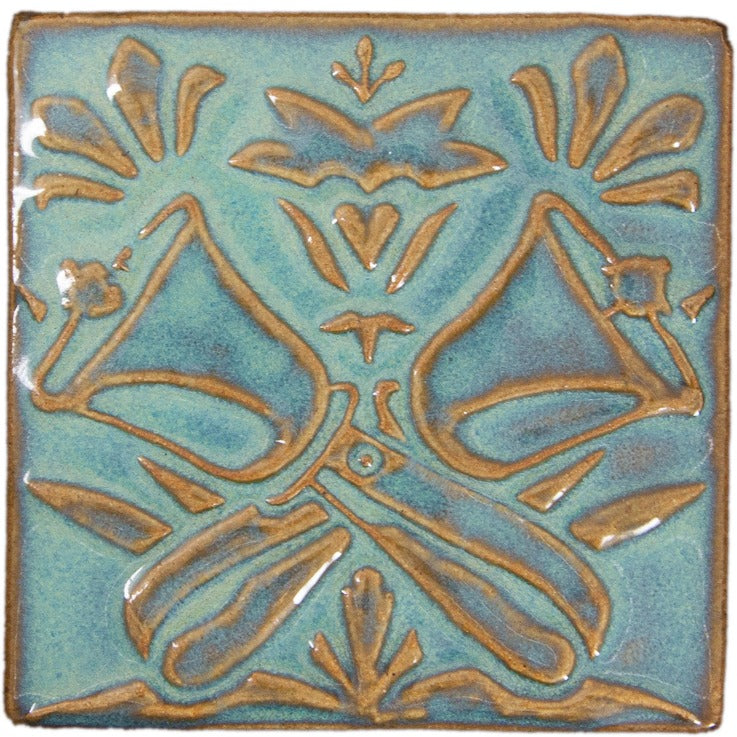 Stoneware Tiles with Handbell Garden Design